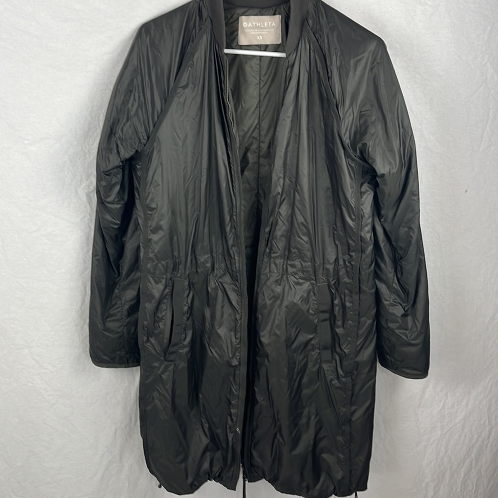 Athleta Small Summit Primaloft Shell Xs - image 3